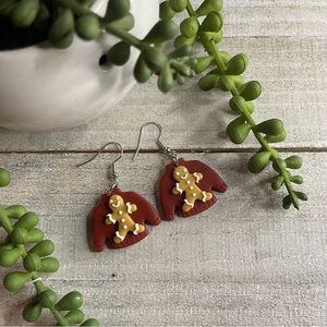 🎄 Gingerbread Cookie Man Sweater Polymer Clay Earrings! New! Handmade! 🎄